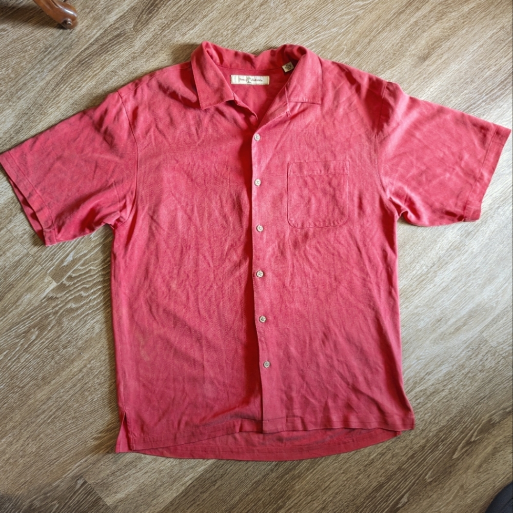 Tommy Bahama 100% Silk Collared Button Down Short Sleeve Shirt